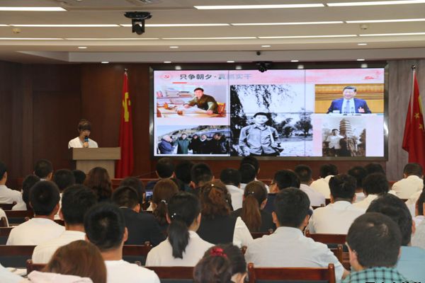 泓源公司黨委舉辦“培育泓源精神，勇?lián)鷩笫姑敝黝}演講比賽(圖4)